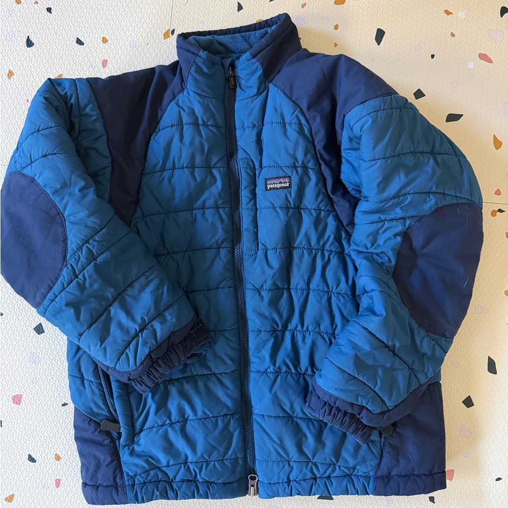 Vintage Youth XL Patagonia Blue and Navy Quilted Jacket